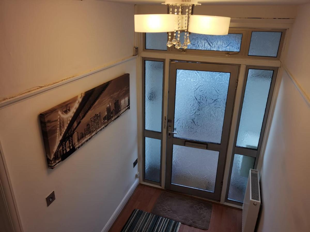Clarendon House Otel Luton  Dış mekan fotoğraf