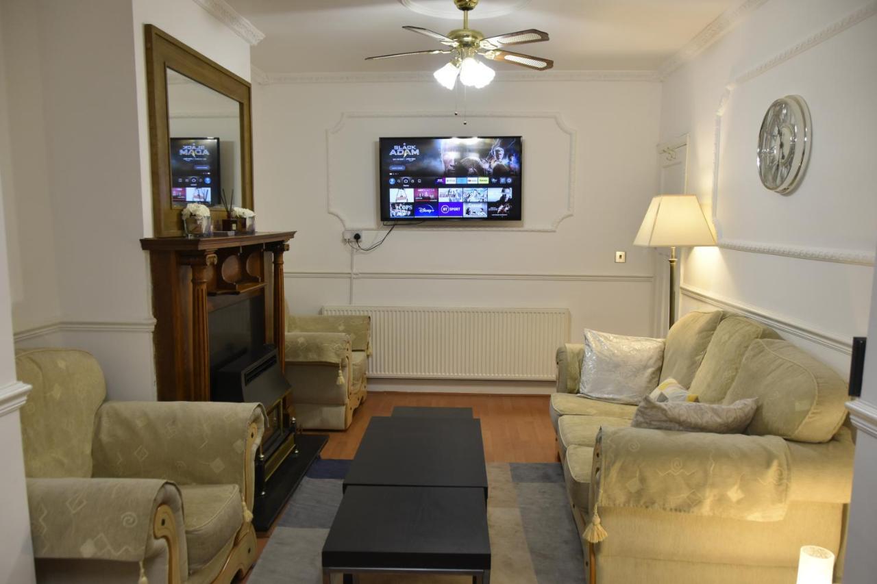 Clarendon House Otel Luton  Dış mekan fotoğraf
