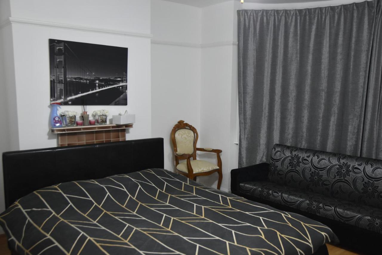 Clarendon House Otel Luton  Dış mekan fotoğraf